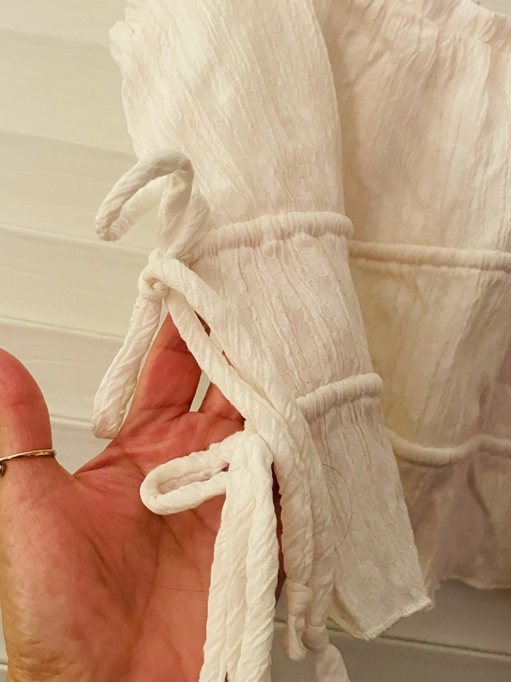 ❌SOLD ❌Women’s Cream Ruffle Strap Tie-Side Crop Top - Picture 2 of 3